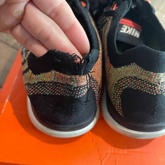 Size 6.5 Nike Free 4.0 Flyknit - Multicolor - Picture 5 of 6
